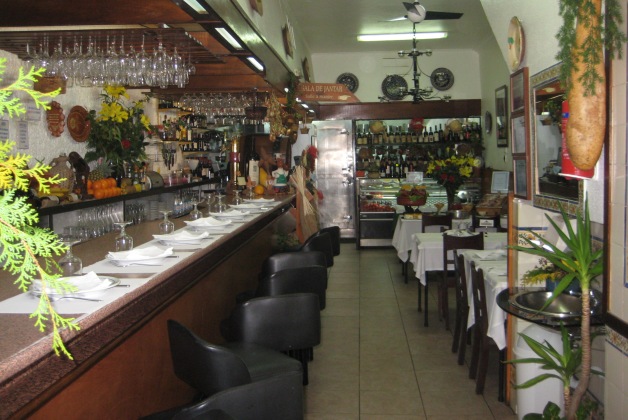 Antunes Restaurant - Restaurants