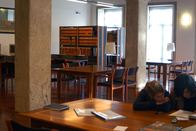 Arquivo Histórico Municipal do Porto  - Bibliotecas, Arquivos e Centros de Documentação
