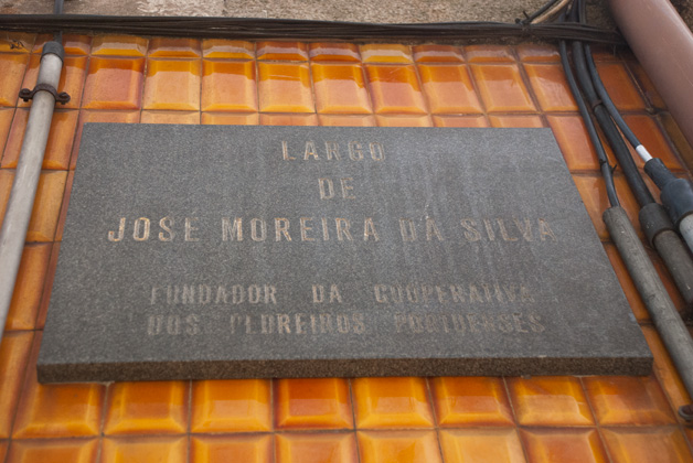 Largo José Moreira da Silva Garden - Gardens and Parks