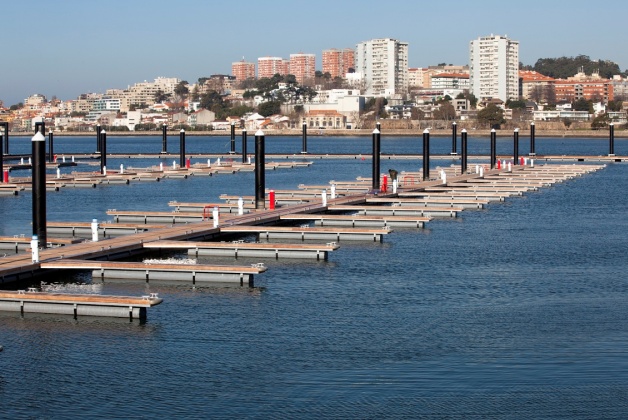 Douro Marina - Marinas and Ports