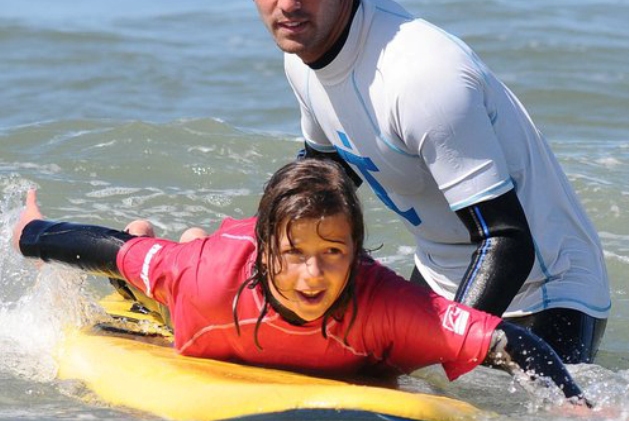 Escola de Surf Onda Pura - Instalações Desportivas