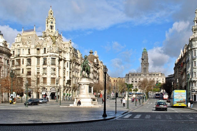 Praça da Liberdade - Roads and squares