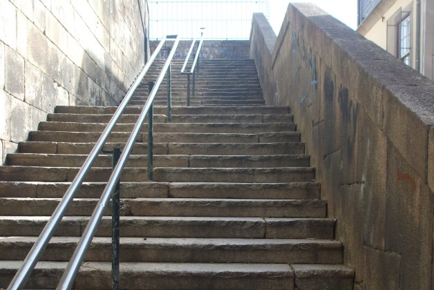 Escadas da Vitória - Roads and squares