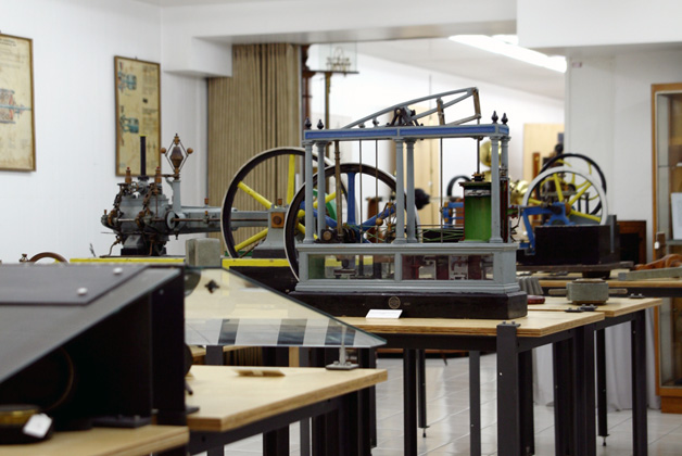 Museum of the School of Engineering - Museums & Thematic Centres