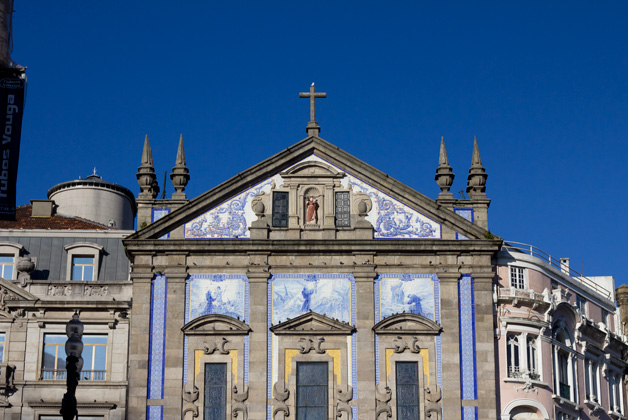 Church of Santo António dos Congregados - Religious temples