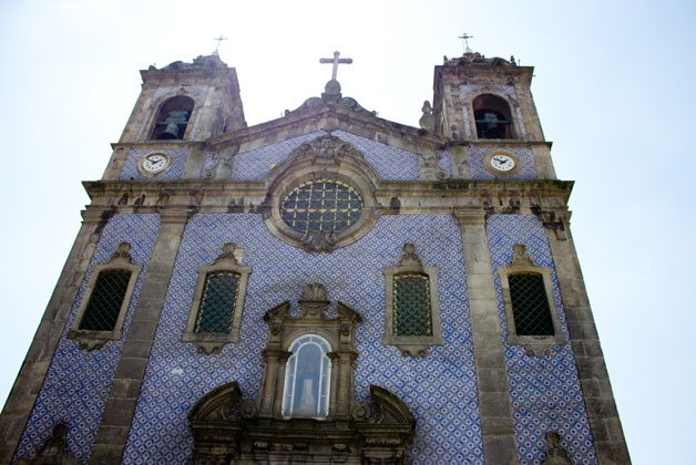 Church of Corpo Santo de Massarelos - Religious temples